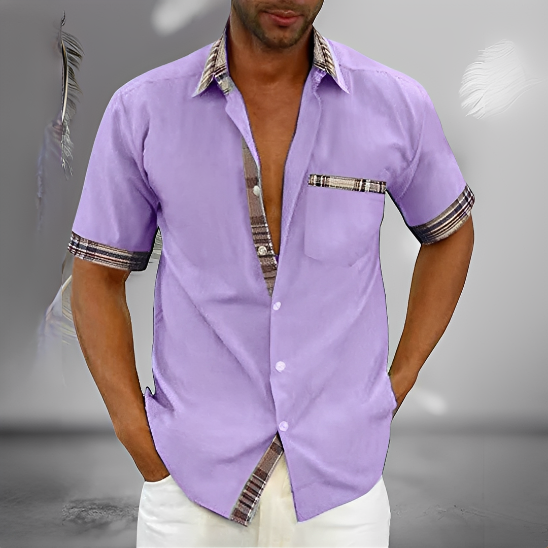 Chemise boutonnée manches courtes pour homme avec bordure contrastée et poche poitrine