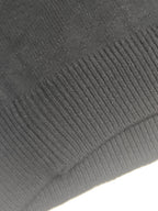 Damenpullover mit Rollkragen und offenen Schultern