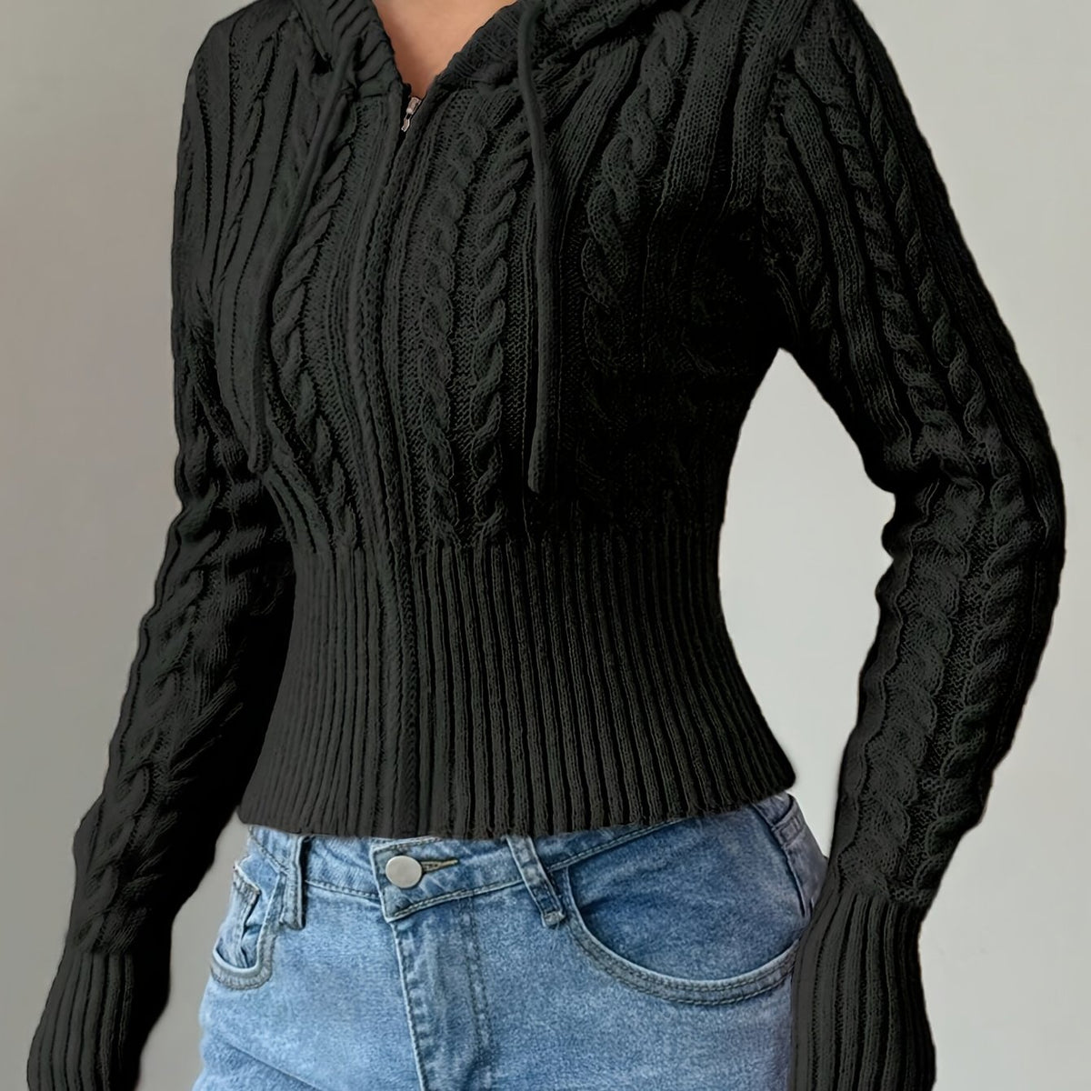 Pull à capuche zippé pour femme en maille torsadée