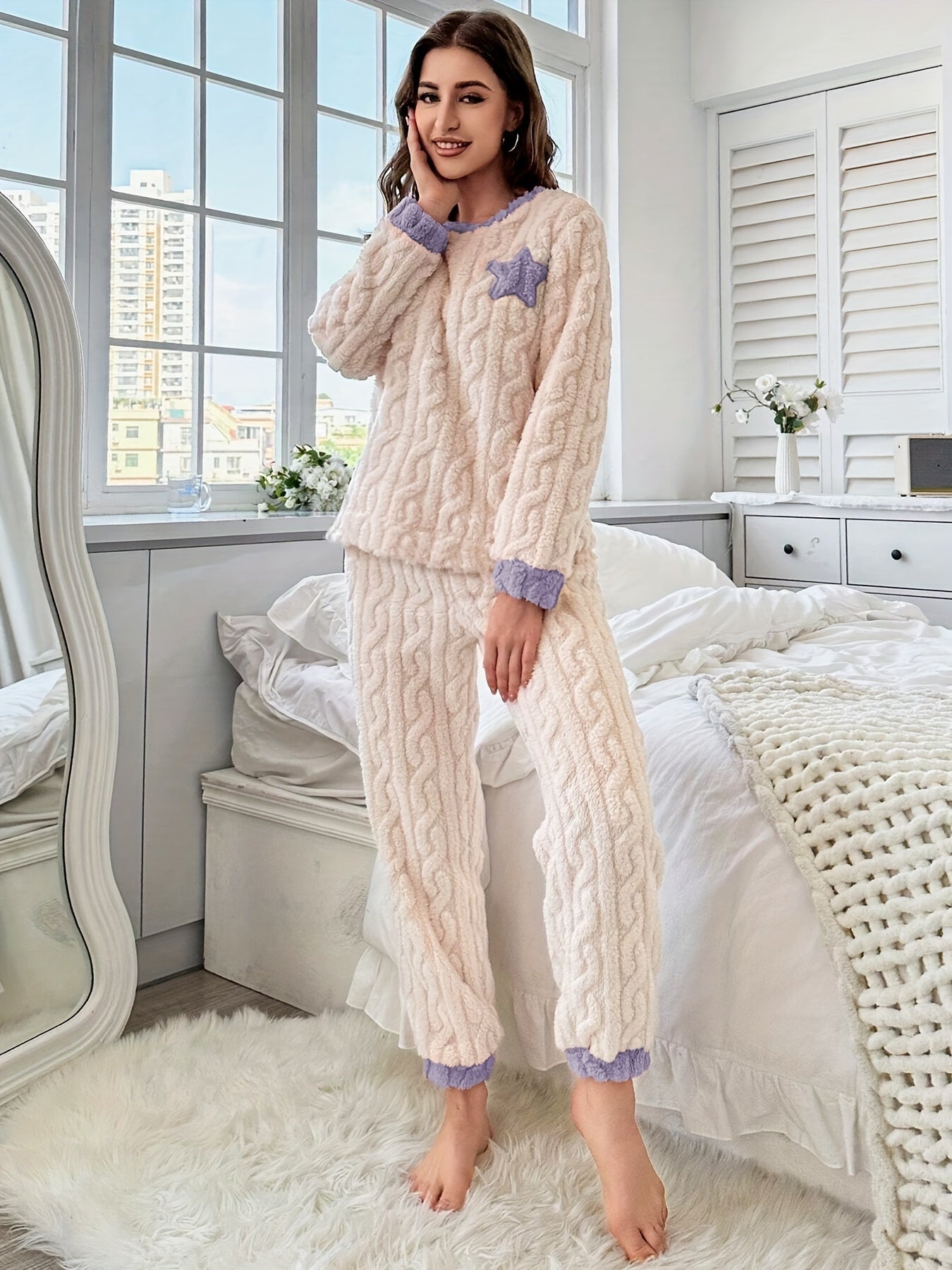 Women’s Plush Cable Textured Pajama Set