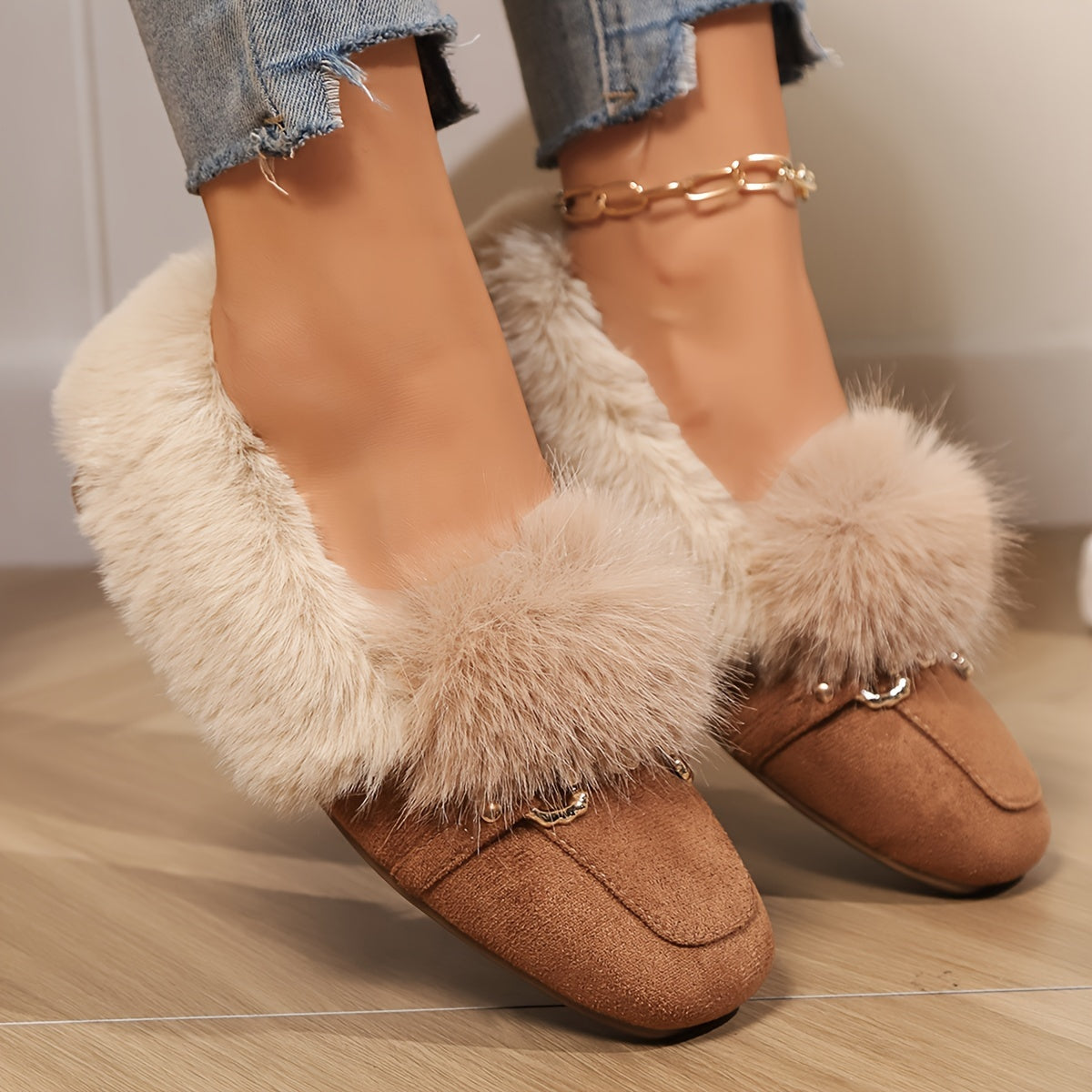 Mules chaussons pour femme bordés de fausse fourrure