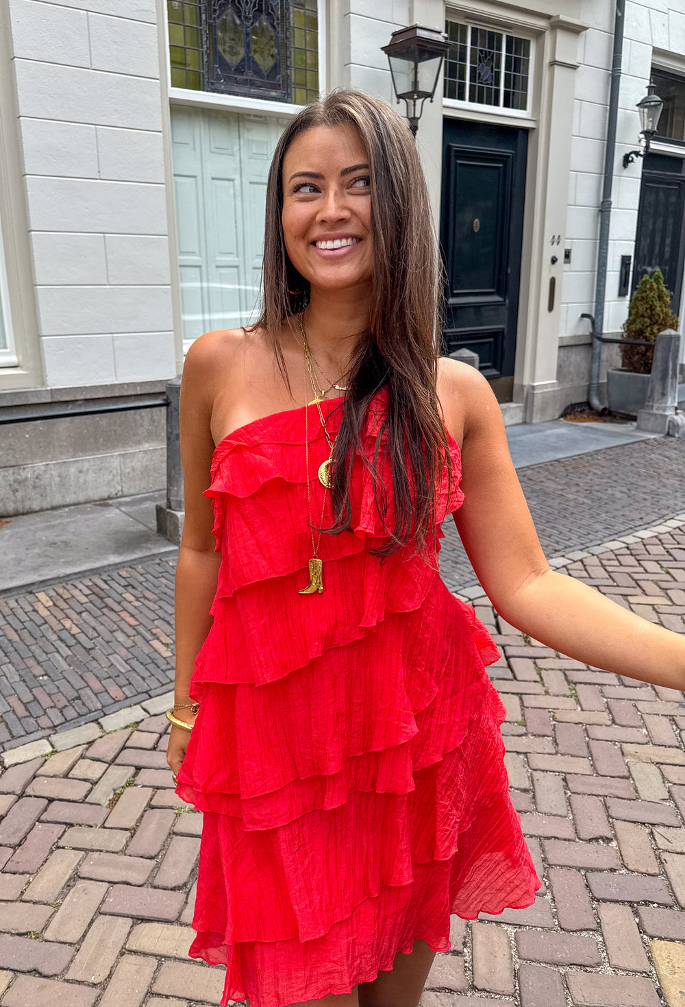 Damen Mini-Kleid mit einer Schulter, Rüschen und locker fließender Passform