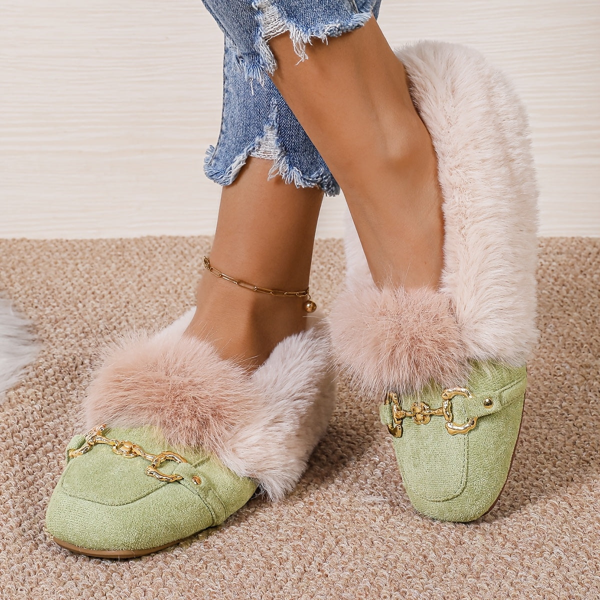 Mules chaussons pour femme bordés de fausse fourrure