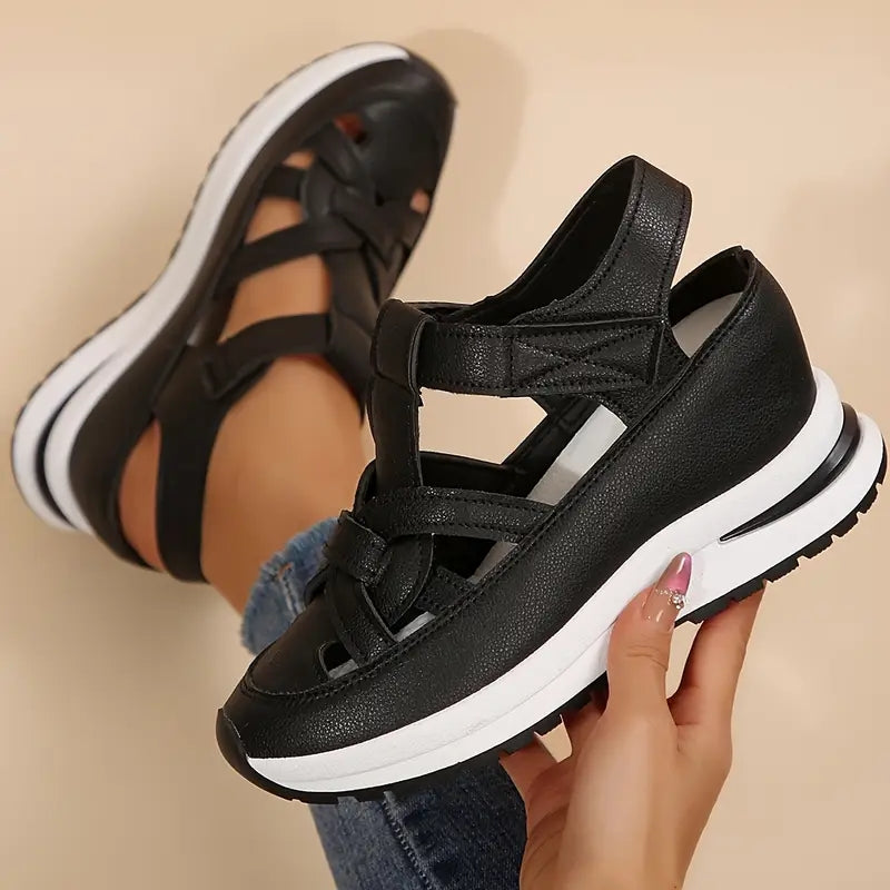 Damen Sandalen mit Ausschnitten und Plateau zum Gehen