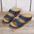 Damen Sandalen mit Ausschnitt, doppeltem Riemen und Komfortsohle