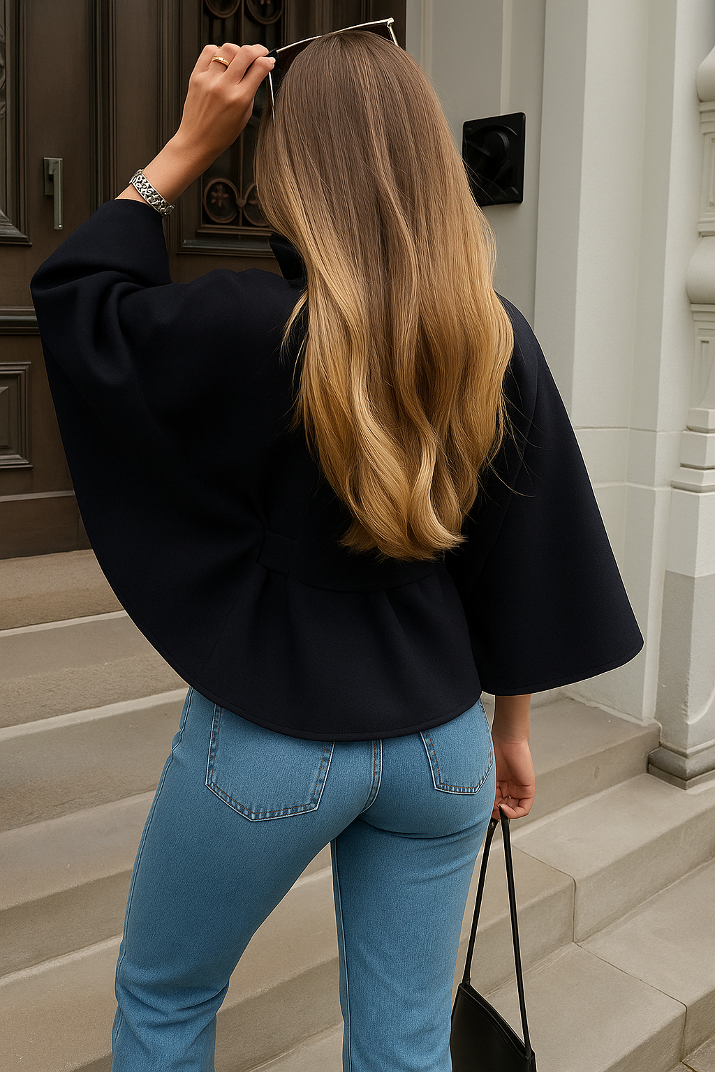 Damen-Cape-Mantel mit Gürtel und hohem Kragen