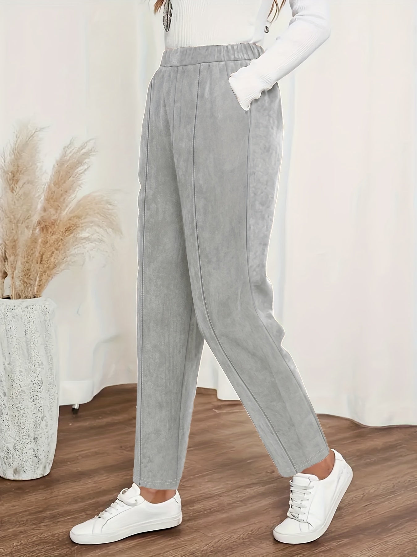 Women’s High-Waisted Straight-Leg Trousers