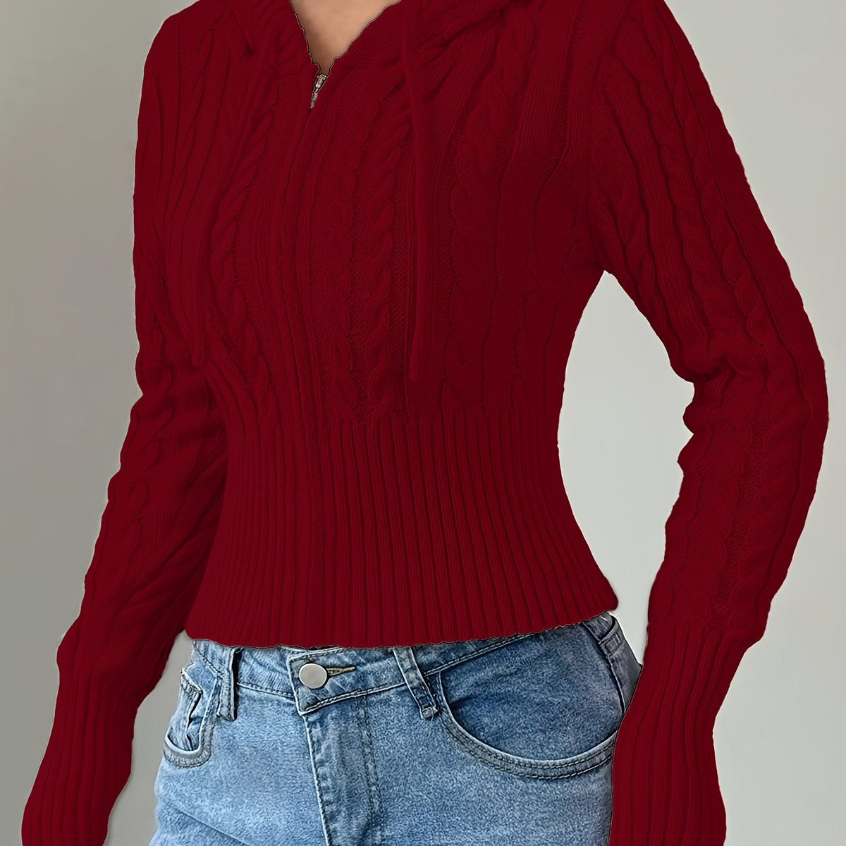 Pull à capuche zippé pour femme en maille torsadée