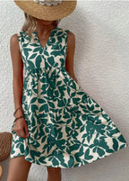 Women's Tropical Leaf Print Dress with Tiered Relaxed Summer Fit
