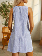 Abito da donna a righe, senza maniche, con tasche