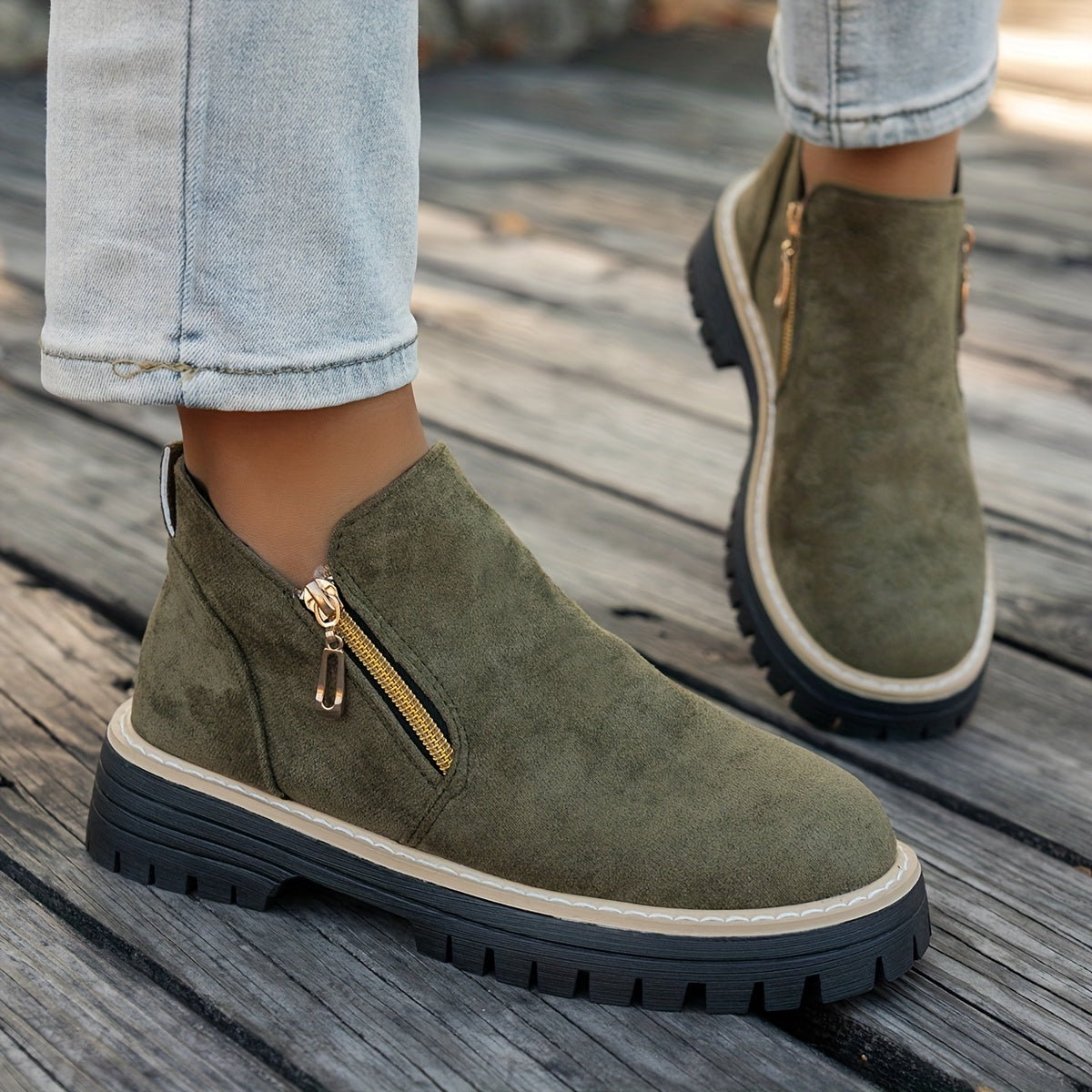 Women’s Side Zip Platform Ankle Boots