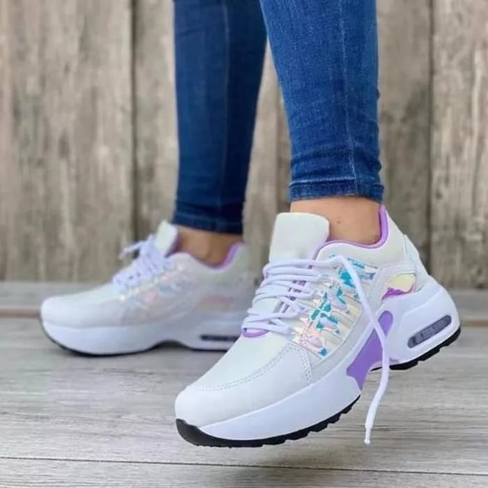 Women’s Lightweight Lace-Up Comfort Sneakers