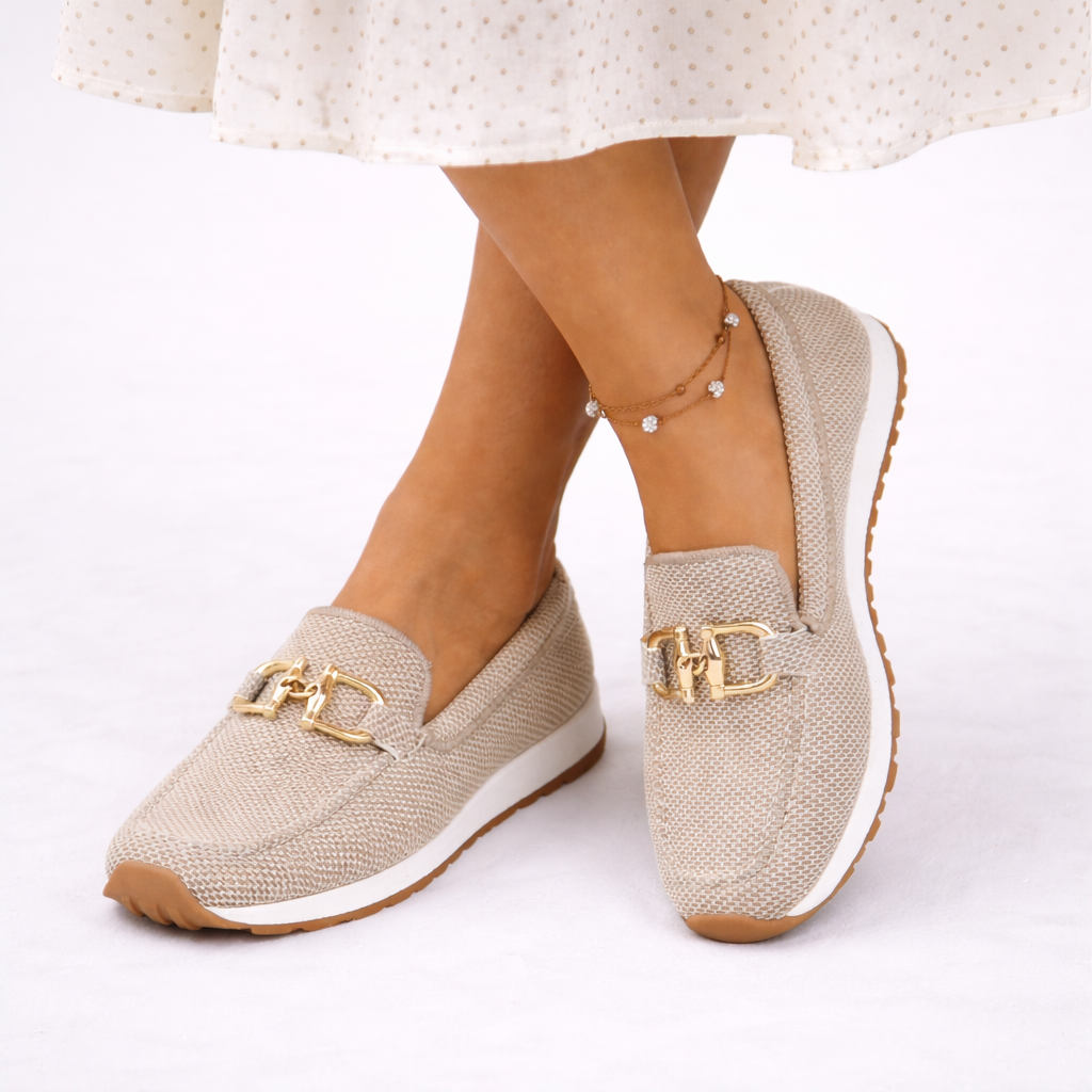 Women's Lightweight Slip-On Loafers with Decorative Metal Accent and Cushioned Sole