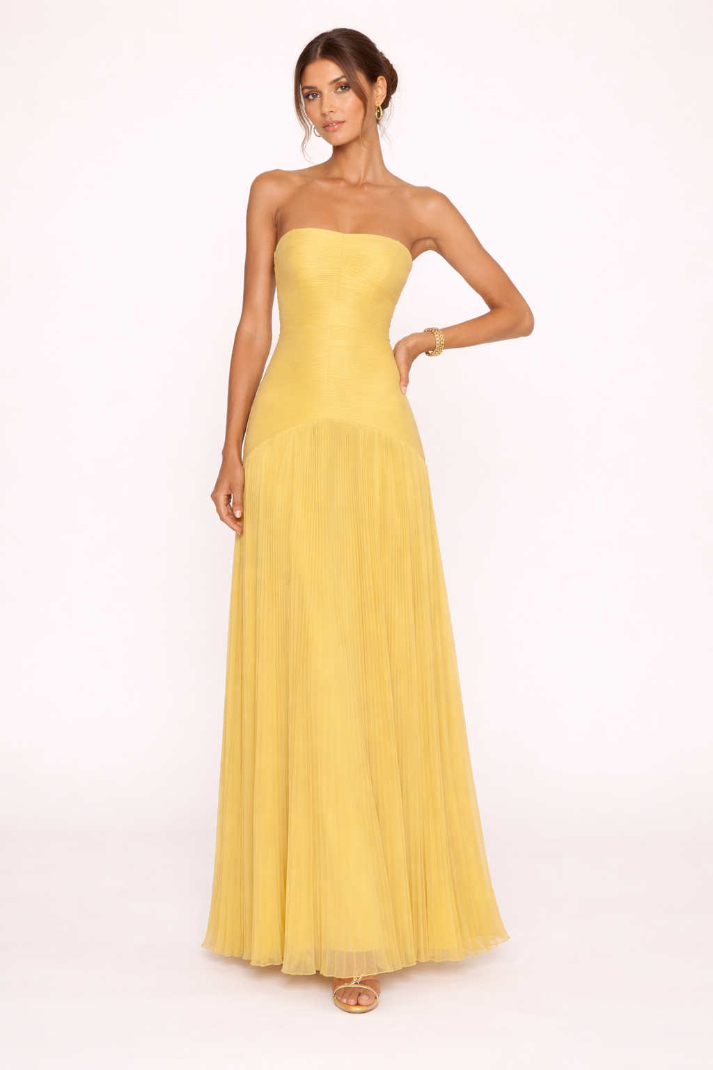 Women Strapless Maxi Dress with Pleated Skirt and Elegant Flowing Fit