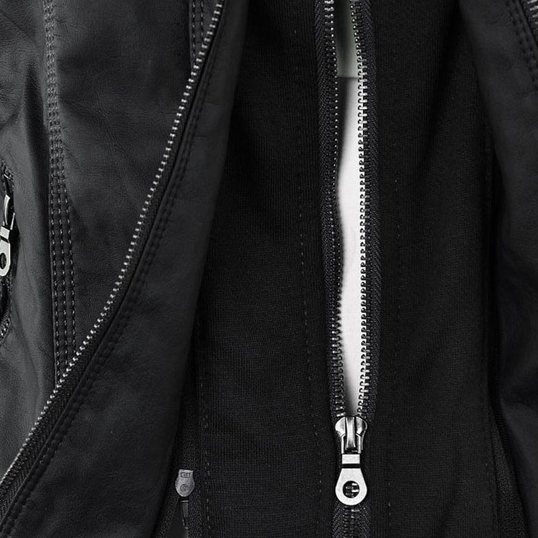 Damen Kapuzenjacke aus veganem Leder mit strukturierter Passform und Reißverschluss-Details