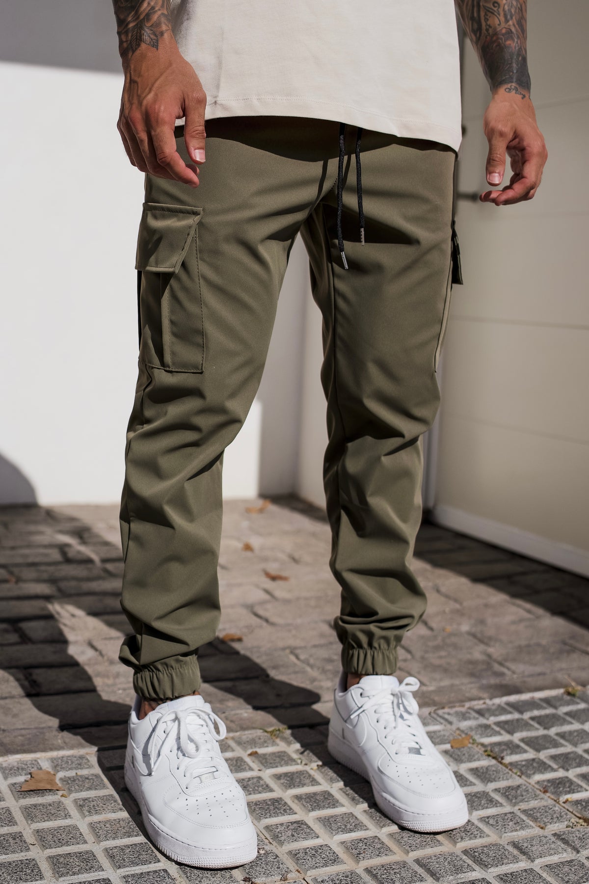 Pantalon cargo jogger fuselé pour homme