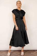 Damen Elegantes Satin-Midikleid mit fließender Silhouette und drapiertem Schnitt