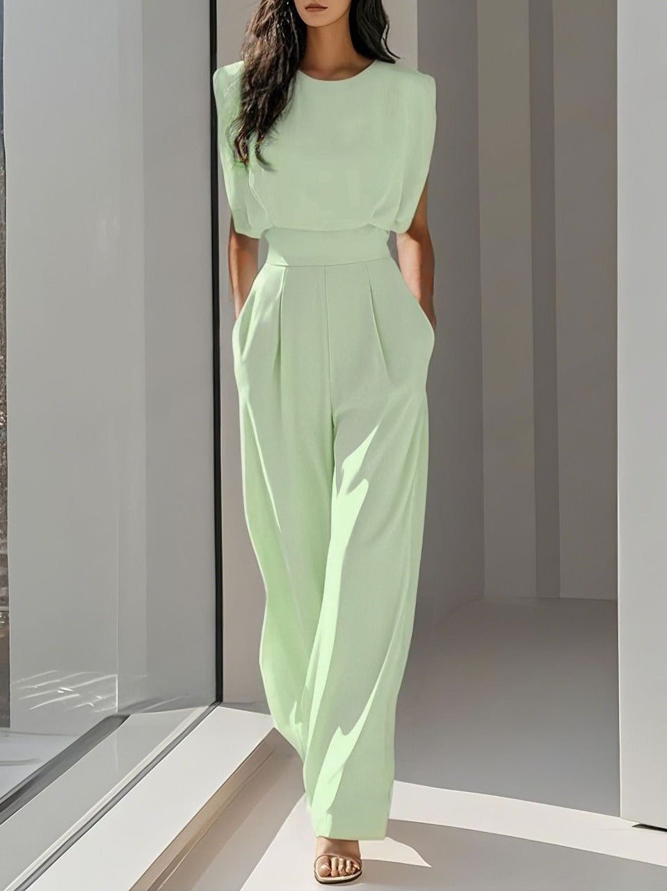 Women's Wide-Leg Jumpsuit with Defined Waist for Elegant Occasions