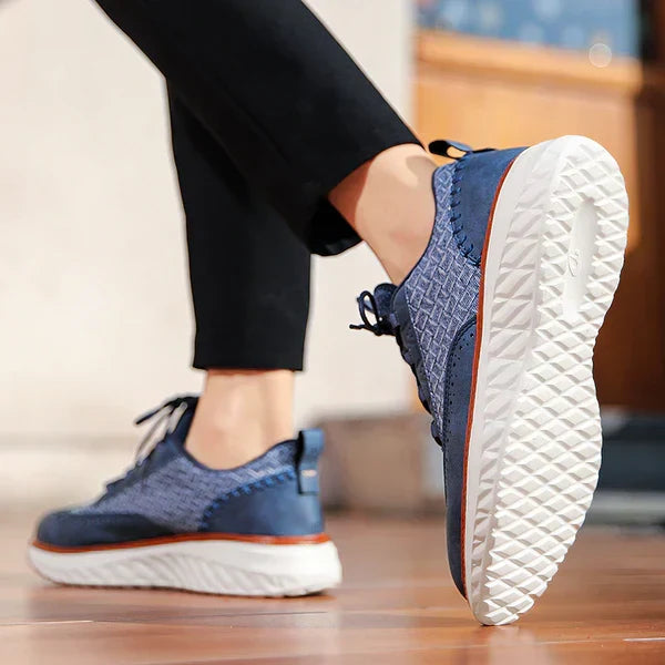Men's Casual Lace-Up Walking Sneakers