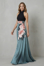 Abito lungo da donna con scollo all'americana e stampa floreale