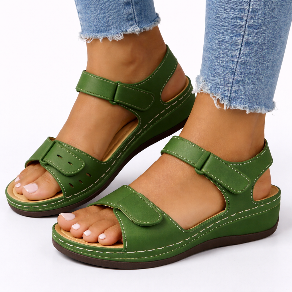 Sandales compensées confortables triple ajustement pour femme avec semelle rembourrée et bout ouvert