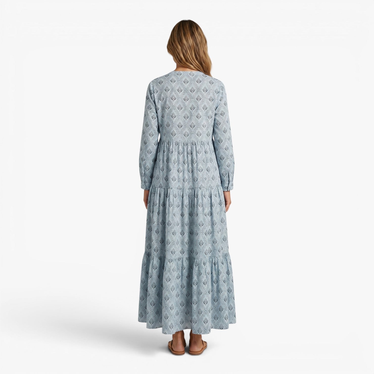 Women's Relaxed Printed Maxi Dress with Tiered Silhouette and Roll-Up Sleeves