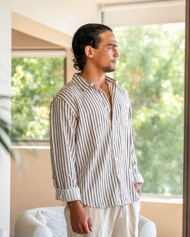Men's Relaxed Striped Linen-Blend Button-Up Shirt with Roll-Up Sleeves and Coastal Casual Fit