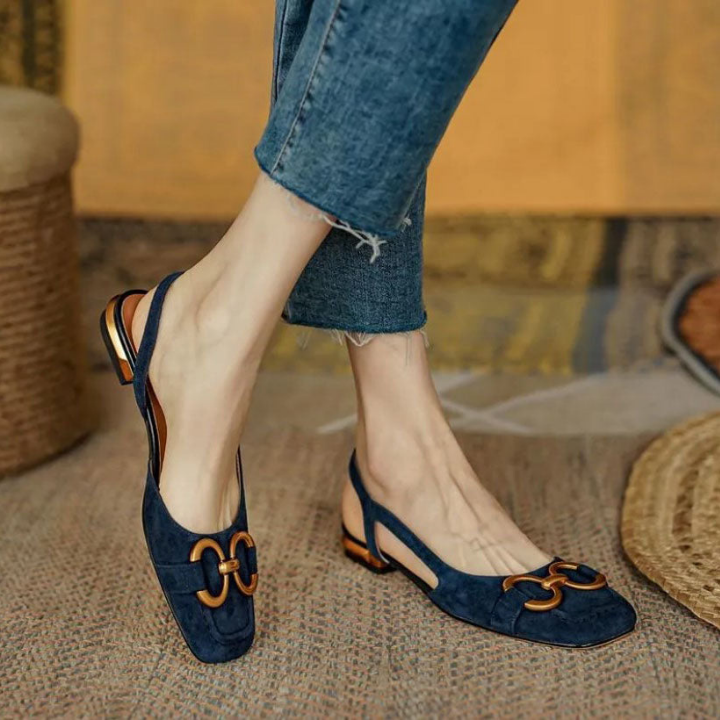 Décolleté slingback da donna con morsetto e tacco basso