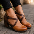 Damen Leder-Sandaletten mit Kreuzriemen und Blockabsatz im eleganten Stil