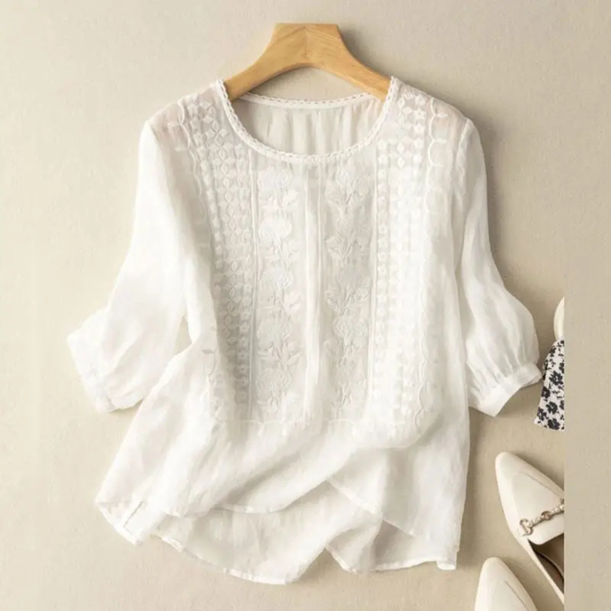 Blouse décontractée brodée pour femme