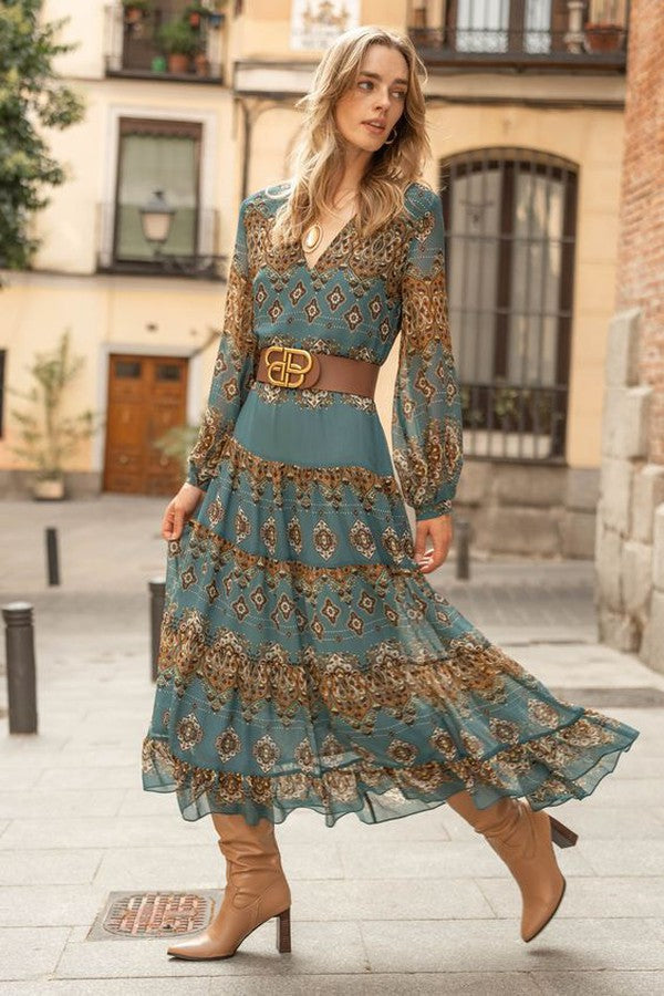 Vestido midi escalonado con estampado bohemio para mujer