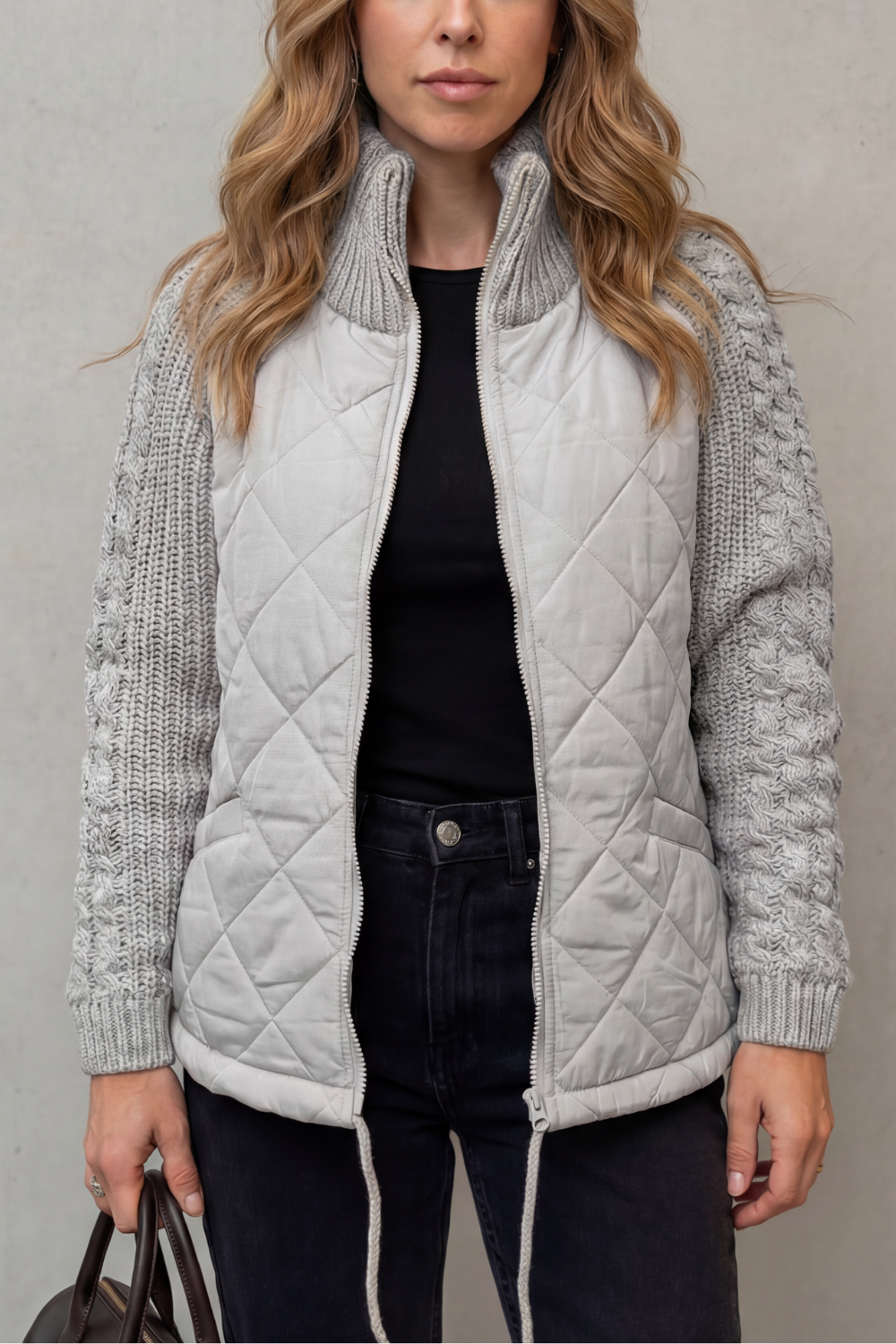 Veste pour femme matelassée à manches en maille