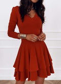 Damen Rüschenkleid mit V-Ausschnitt und schmeichelhafter Passform für den Alltag