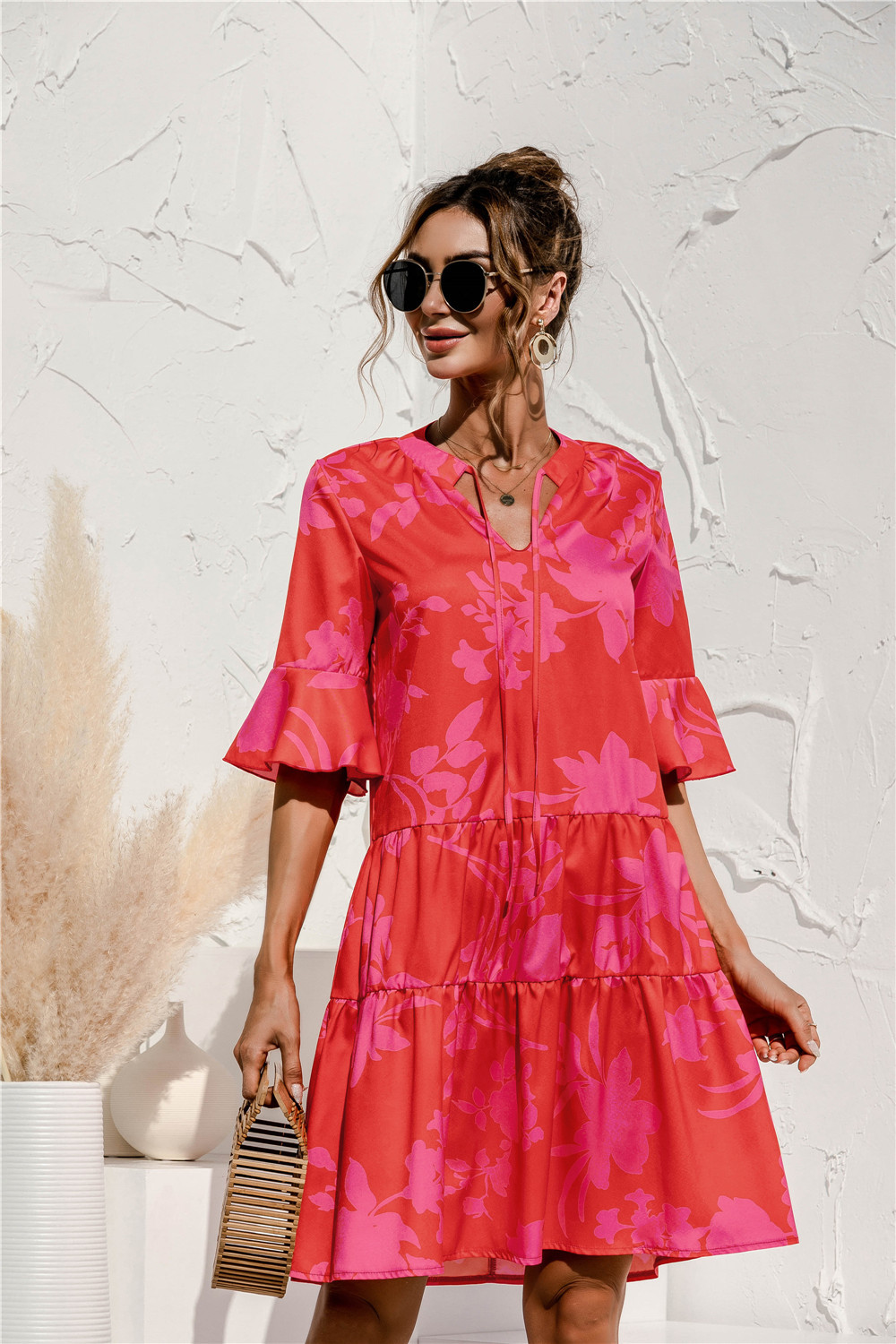 Women's Floral Mini Dress for Relaxed Summer Days and Holidays