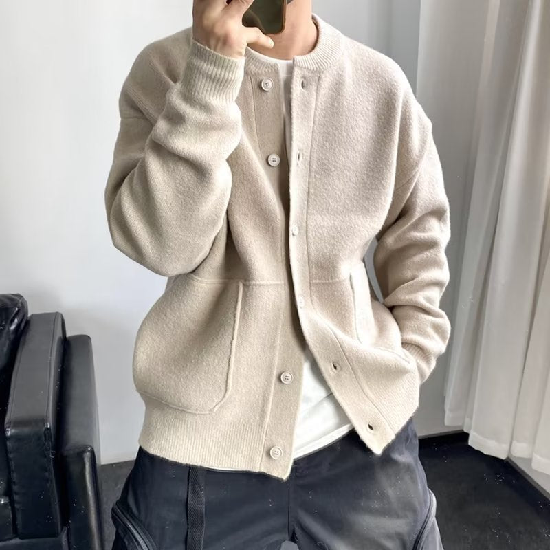 Men's Minimalist Crew Neck Knit Button Cardigan