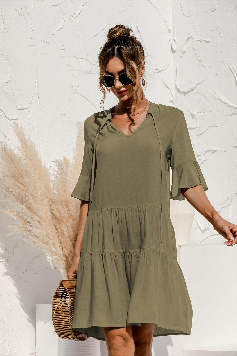 Women's Floral Mini Dress for Relaxed Summer Days and Holidays