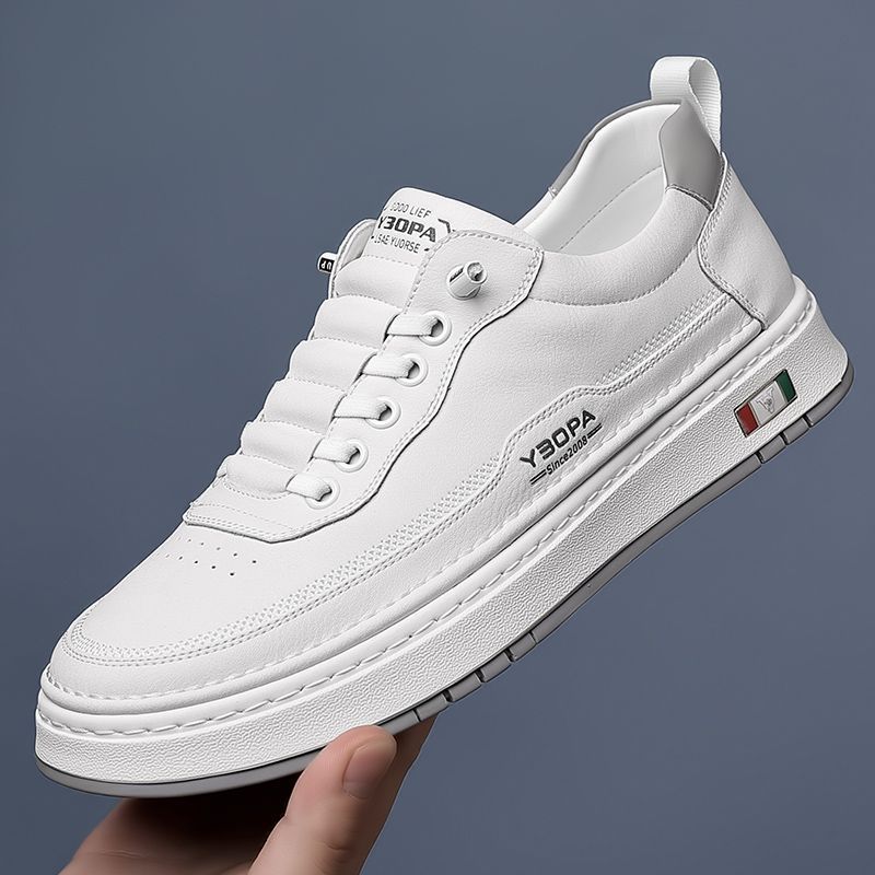 Men’s Classic Low Top Sneakers