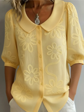 Damen Bluse mit Blumenstickerei, rundem Kragen und Knopfleiste