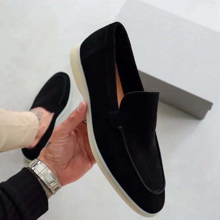Klassiska penny-loafers i mocka för män