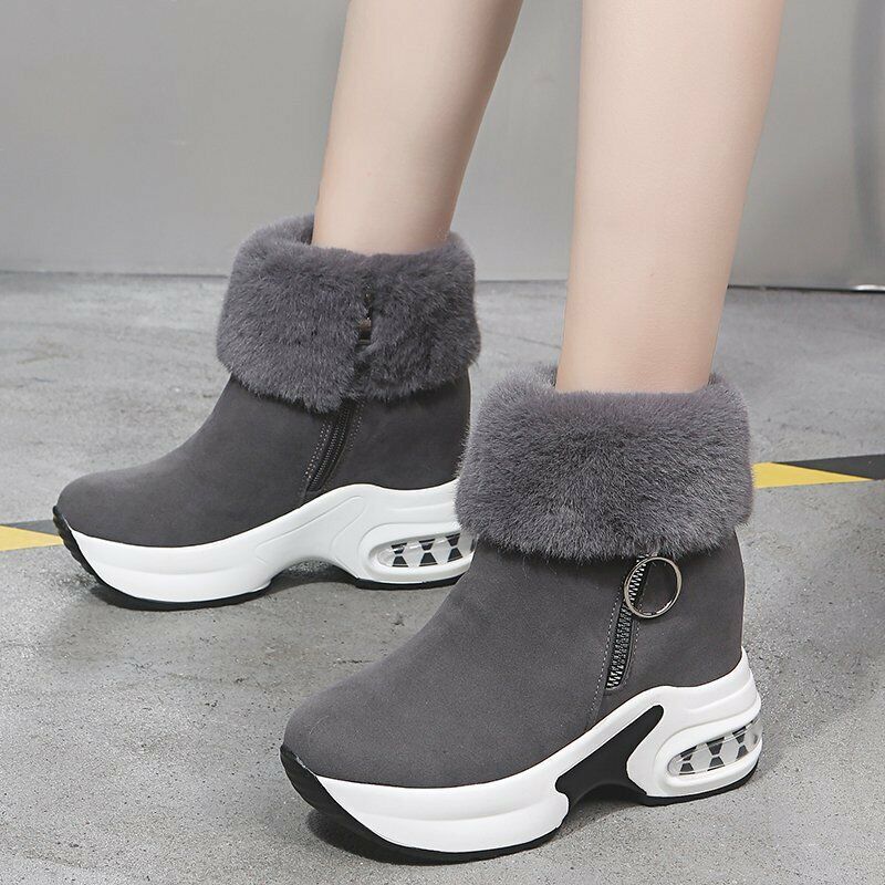 Keilstiefel aus Kunstpelz für Damen
