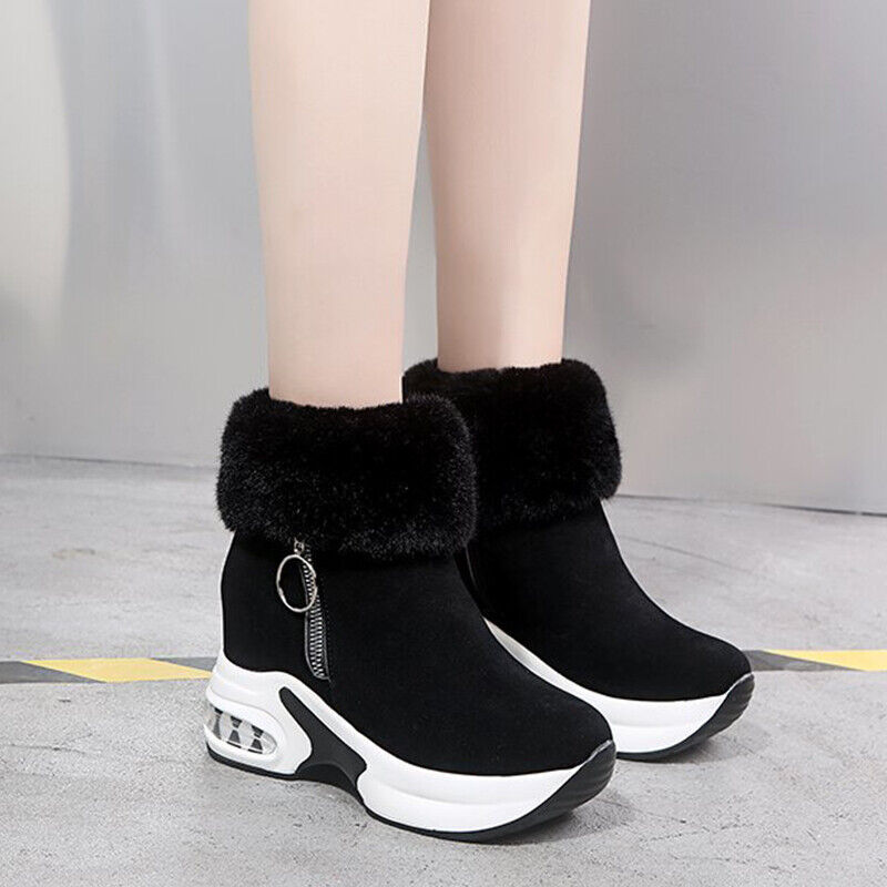 Keilstiefel aus Kunstpelz für Damen