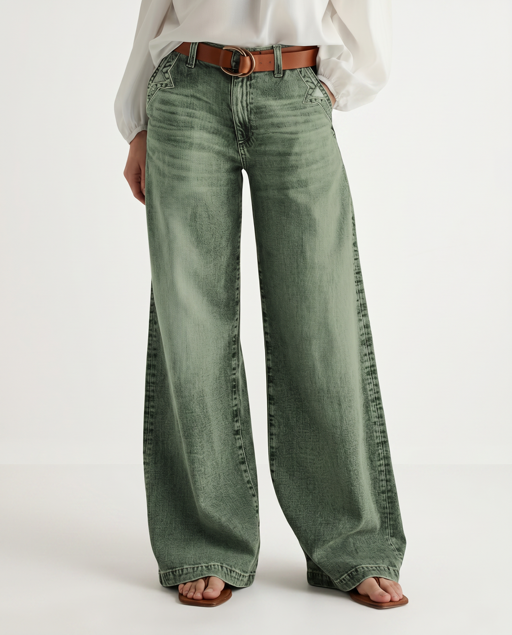 Damenjeans mit weitem Bein und Waschung