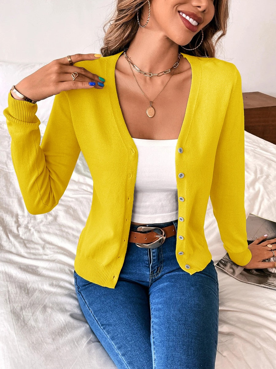 Women's Lightweight Button-Front Cardigan with Long Sleeves for Everyday Wear