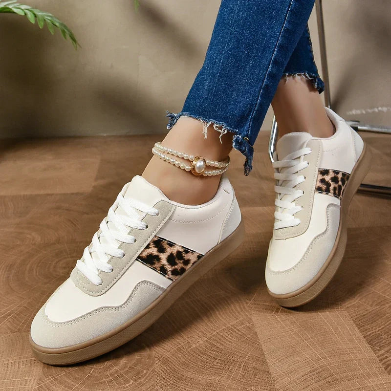 Damen Freizeitsneaker mit modischem Paneeldetail