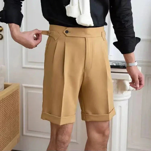 Shorts ajustés pour homme avec plis à l'avant et coupe structurée décontractée