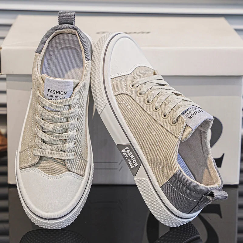 Men's Classic Lace-Up Canvas Sneakers