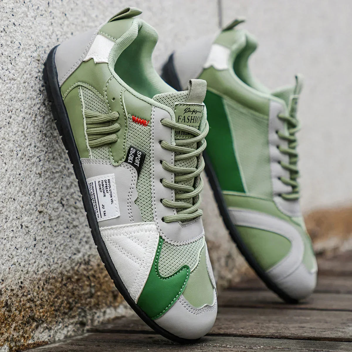 Herren Sneaker mit Farbfeldern, Schnürung und lässigem Design zum Gehen