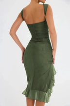 Damen Midikleid mit Raffung, Rüschensaum und ärmelloser, figurbetonter Passform