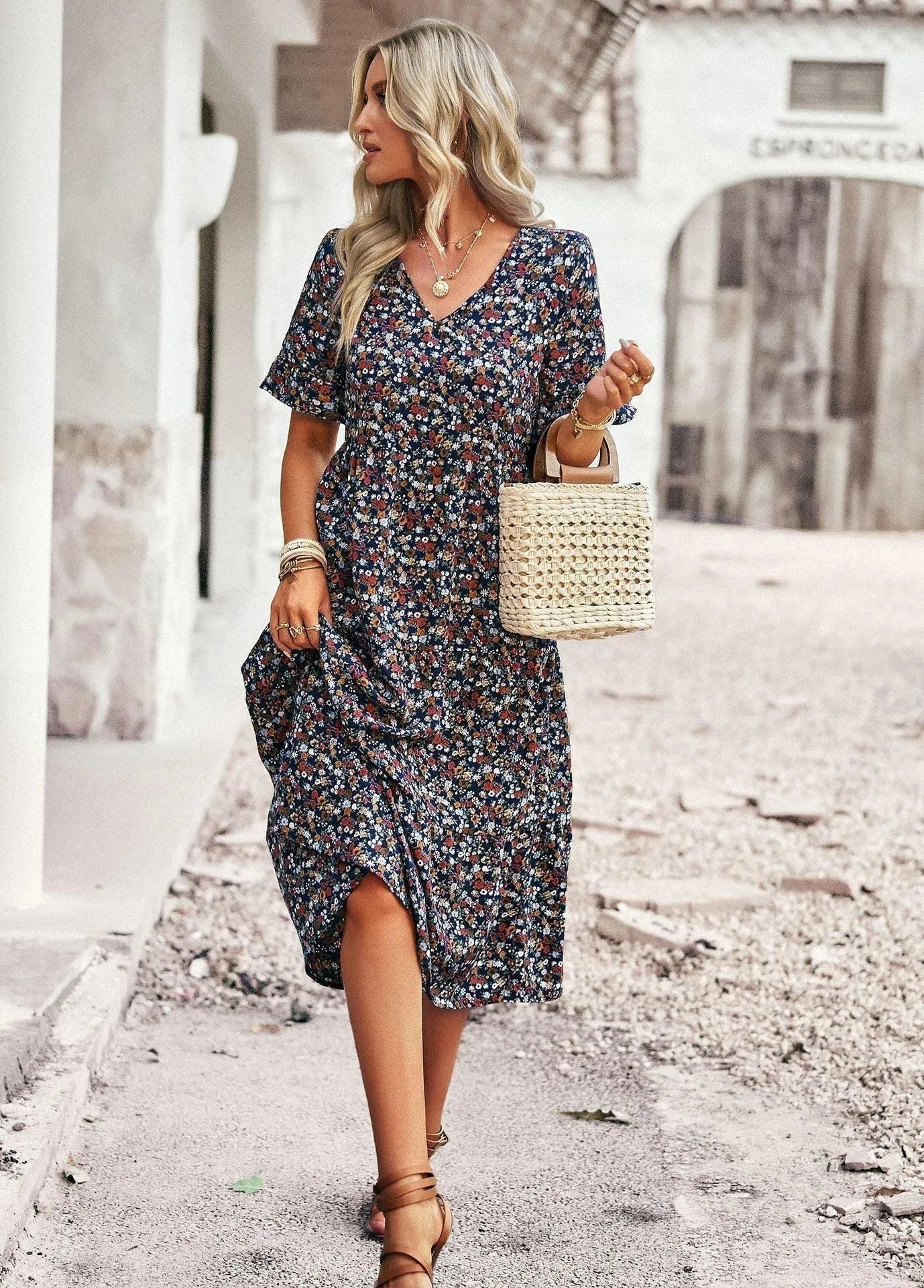Floral Summer Dress for Women with Short Sleeves Relaxed Fit Everyday Style