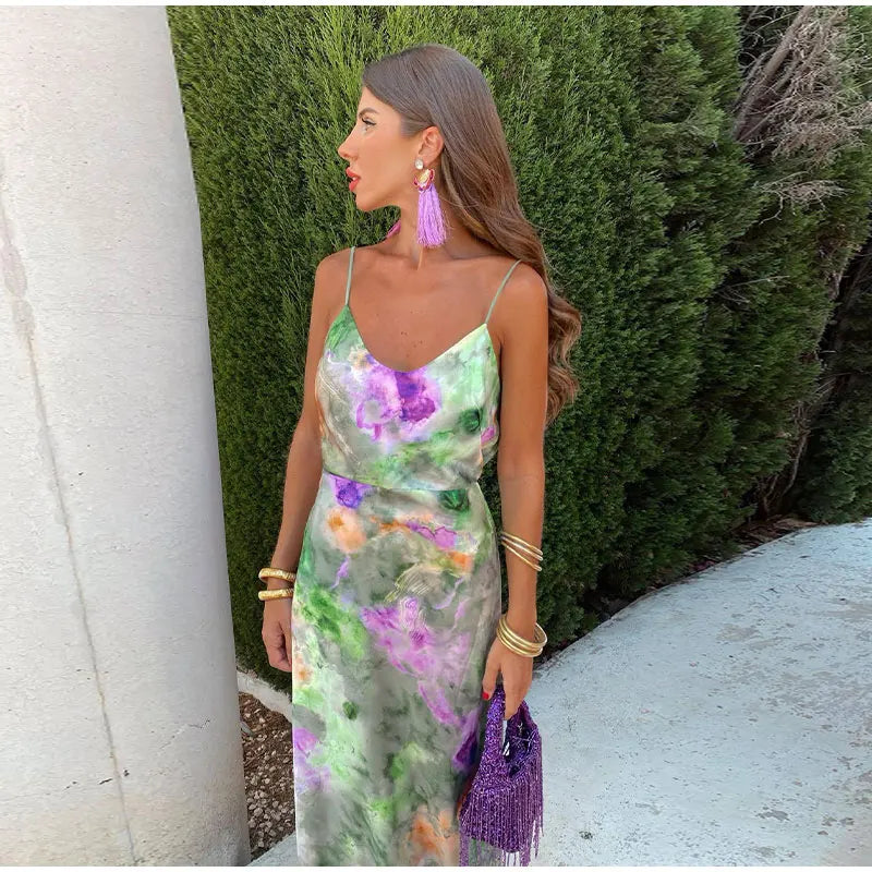 Women Tie-Dye Maxi Dress with Flowing Fit and Removable Scarf Detail